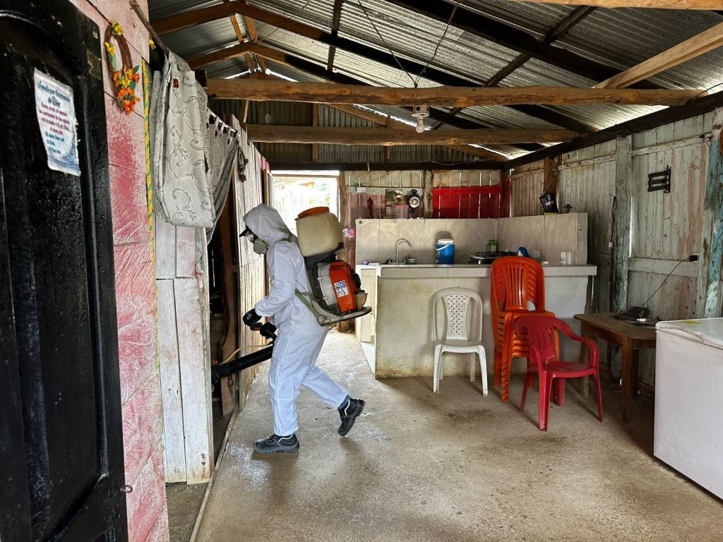 Magdalena refuerza acciones contra el dengue en Candelaria con intervención casa a&nbsp;casa